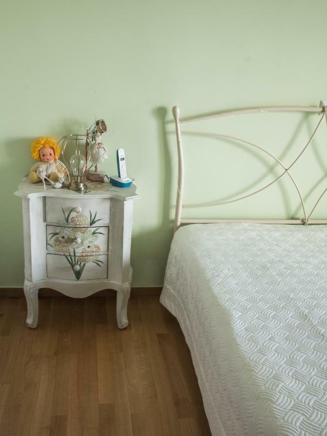 Artemis Central Apartment Corinto Esterno foto